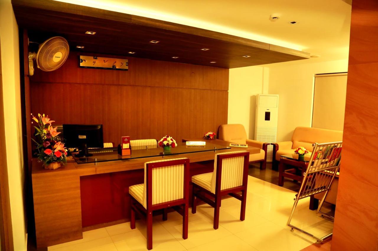 Hotel De Grand Kozhikode Εξωτερικό φωτογραφία