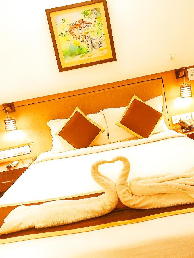 Hotel De Grand Kozhikode Εξωτερικό φωτογραφία