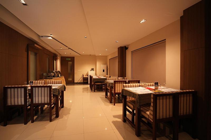Hotel De Grand Kozhikode Εξωτερικό φωτογραφία